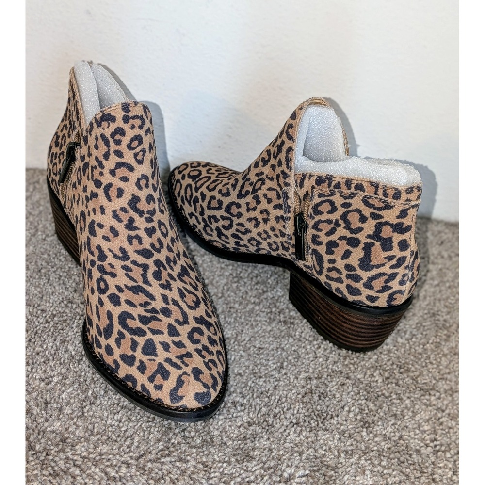 Lucky‎ Brand Fhuna Leopard Print Ankle Booties Side Zip Low Heel Size 7.5 NEW